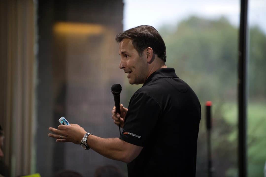 Eric Deschamps - Professional Speaker